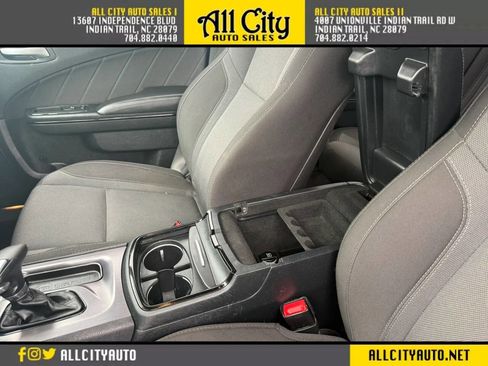 Used 2017 Dodge Charger R/T w/ Navigation & Travel Group RWD image 31