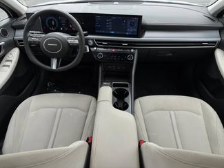 Used 2025 Hyundai Sonata SEL FWD video 4