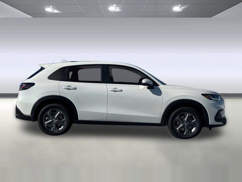 New 2026 Honda HR-V LX image 7