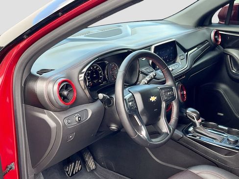 Used 2022 Chevrolet Blazer RS w/ Enhanced Convenience Package FWD image 9