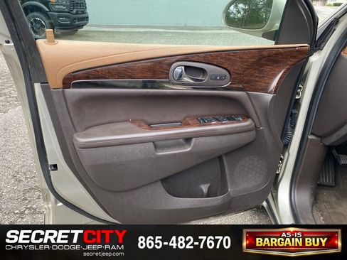 Used 2015 Buick Enclave Leather w/ Trailering Package FWD image 14