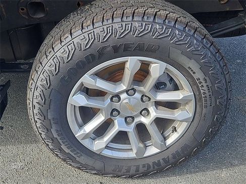 Used 2023 Chevrolet Silverado 1500 LT image 7