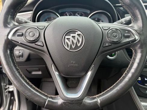 Used 2017 Buick Envision Essence w/ LPO, Cargo Package AWD/4WD image 19