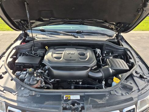 Used 2018 Jeep Grand Cherokee Laredo AWD/4WD image 28