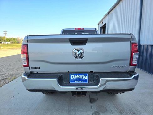 Used 2022 RAM 3500 Tradesman AWD/4WD image 6