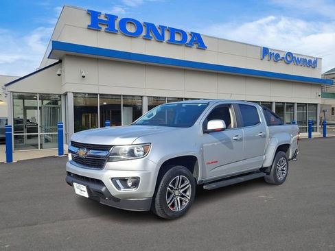 Used 2020 Chevrolet Colorado LT w/ LPO, Premium Interior Package image 1