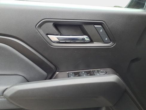 Used 2024 GMC Canyon Elevation w/ Convenience Package image 18