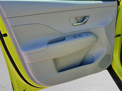 New 2026 Hyundai Kona SEL Premium image 24