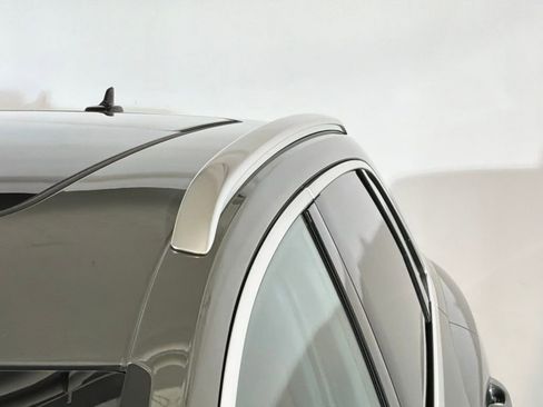 Used 2025 Audi Q3 2.0T Premium w/ Convenience Package image 23