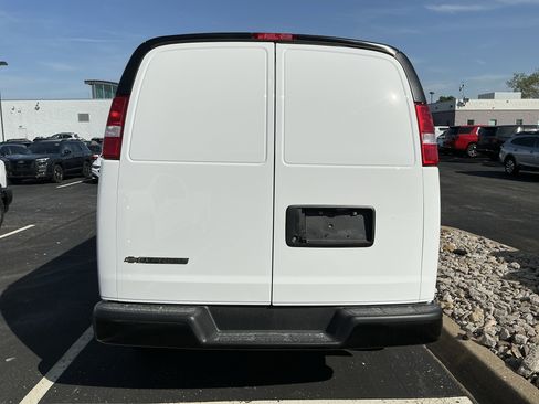 New 2026 Chevrolet Express 3500 Extended w/ Driver Convenience Package RWD image 6