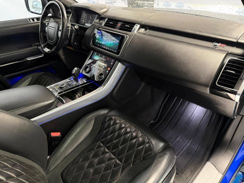 Used 2020 Land Rover Range Rover Sport SVR AWD/4WD image 32