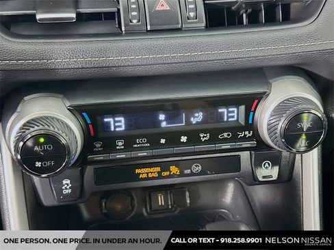 Used 2020 Toyota RAV4 XLE Premium image 15