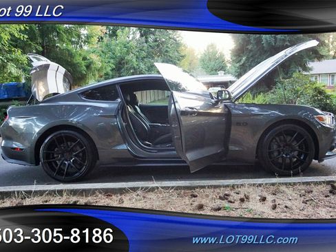 Used 2017 Ford Mustang GT Premium image 27