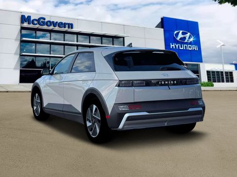 New 2026 Hyundai Ioniq 5 SE RWD image 5