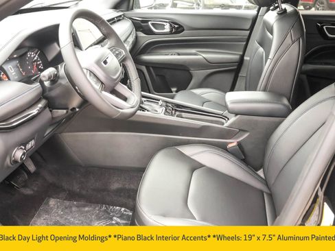 New 2026 Jeep Compass Limited image 5