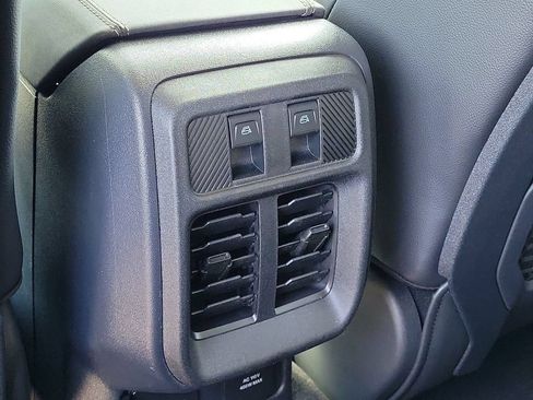New 2026 Ford Bronco Badlands AWD/4WD image 17