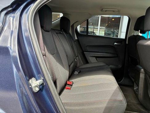 Used 2017 Chevrolet Equinox LT w/ Convenience Package image 19