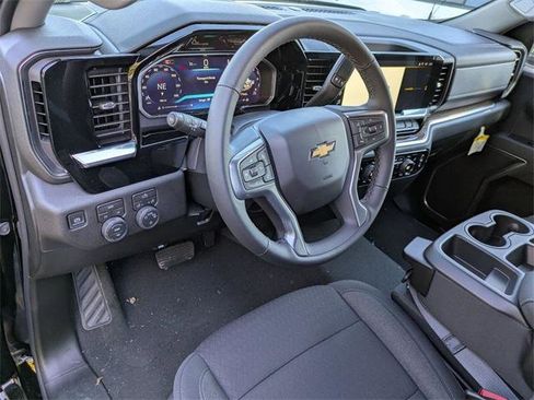 New 2026 Chevrolet Silverado 1500 LT image 10