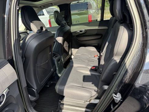 Used 2023 Volvo XC90 T8 Ultimate w/ Protection Package Premier AWD/4WD image 13