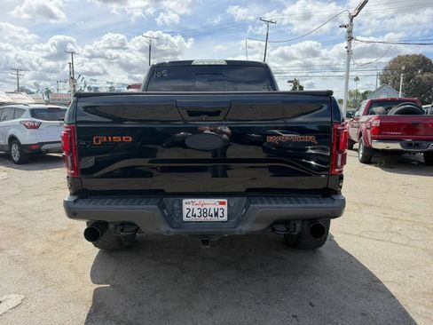Used 2017 Ford F150 Raptor w/ Equipment Group 802A Luxury AWD/4WD image 7