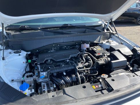 Used 2025 Hyundai Kona SEL image 32