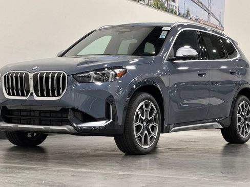 Used 2024 BMW X1 xDrive28i w/ Technology Package AWD/4WD image 8