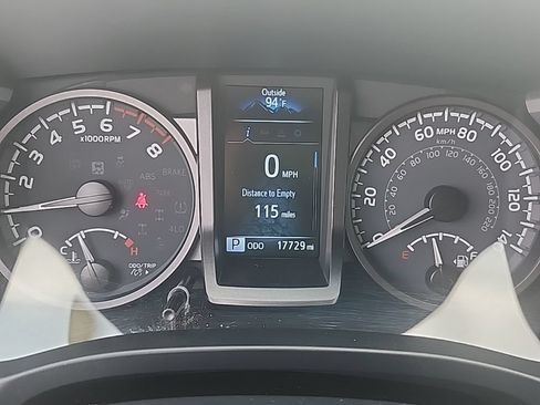 Used 2023 Toyota Tacoma TRD Sport w/ Black Out Package (TMS) AWD/4WD image 11