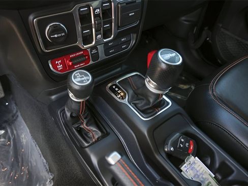 Used 2023 Jeep Gladiator Mojave w/ LED Lighting Group image 21