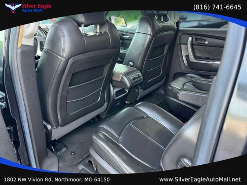 Used 2008 GMC Acadia SLT w/ Convenience Package FWD image 9
