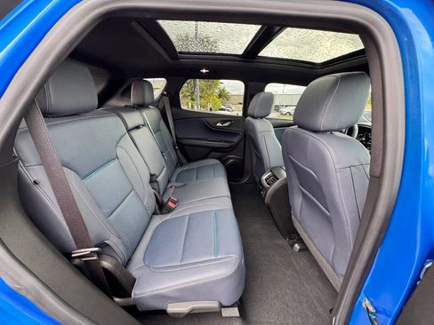 Used 2025 Chevrolet Blazer RS w/ Driver Confidence II Package image 29