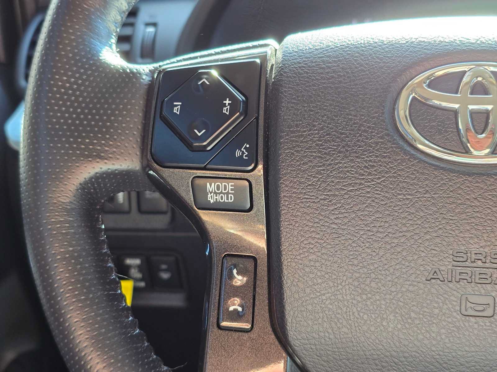 Used 2023 Toyota 4Runner TRD Off-Road Premium AWD/4WD image 30