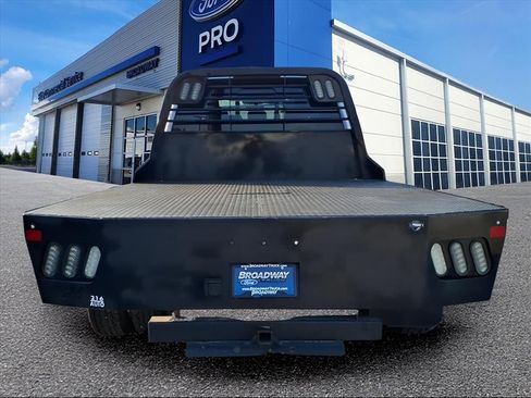 Used 2022 Ford F350 Lariat image 23