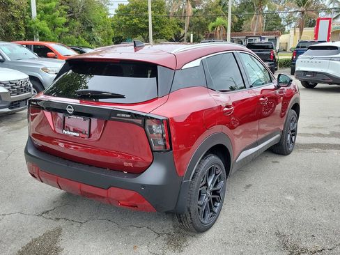 New 2026 Nissan Kicks SR FWD image 7