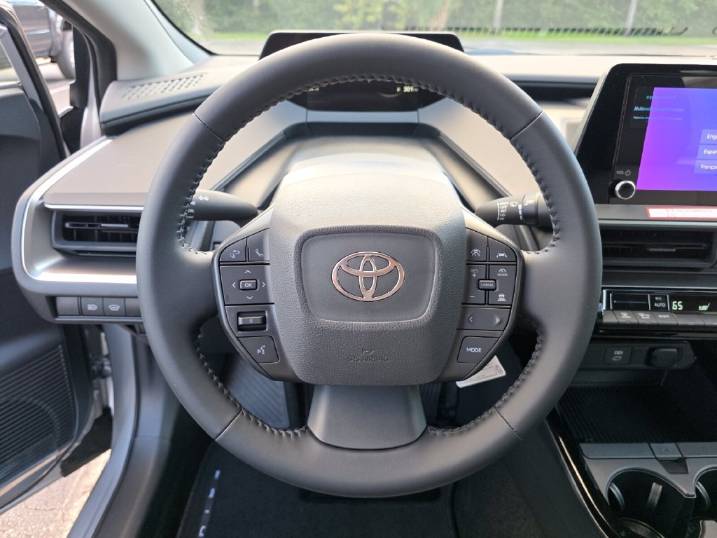 New 2027 Toyota Prius LE FWD image 28