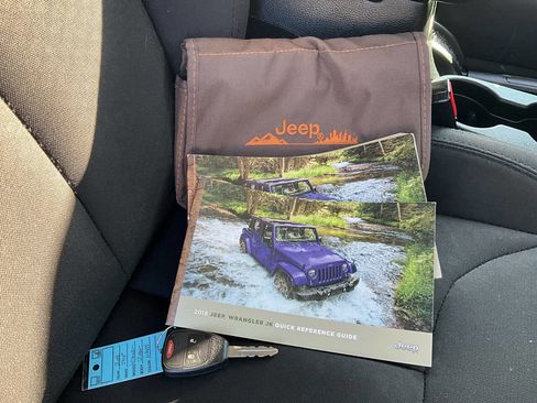 Used 2018 Jeep Wrangler Sport image 17