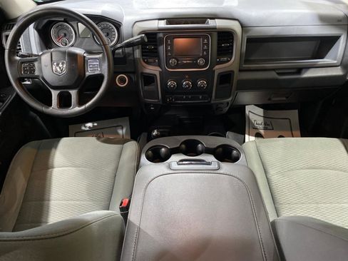 Used 2016 RAM 2500 Tradesman w/ Chrome Appearance Group image 18
