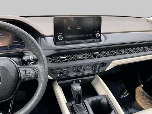 Used 2024 Honda Accord EX image 7