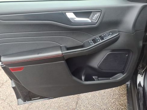 Used 2024 Ford Escape ST-Line w/ Tech Pack #1 image 15