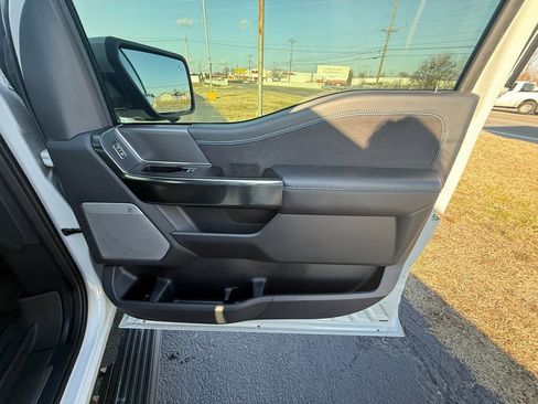 Used 2024 Ford F150 Platinum w/ FX4 Off-Road Package image 23