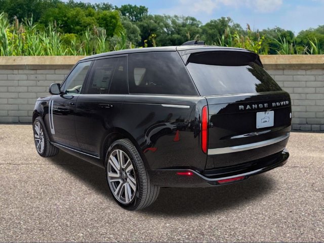 Certified 2025 Land Rover Range Rover SV AWD/4WD image 6