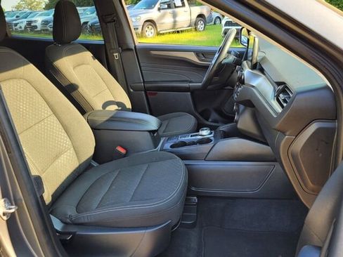 Used 2024 Ford Escape Active image 17