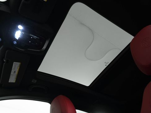 New 2025 Alfa Romeo Stelvio Sprint image 49