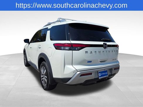 Used 2023 Nissan Pathfinder SL AWD/4WD image 40