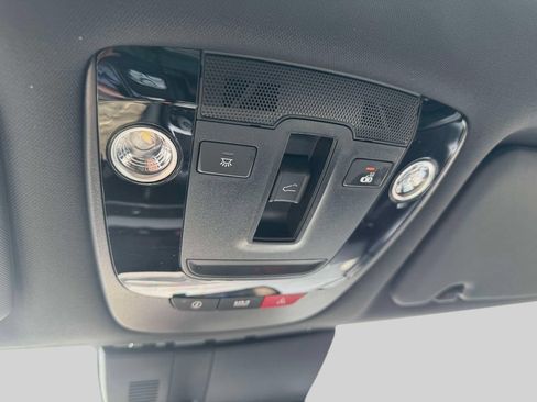 Used 2023 Kia Sportage X-Line w/ X-Line Premium Package AWD/4WD image 29