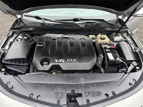 Used 2015 Chevrolet Impala LTZ image 25