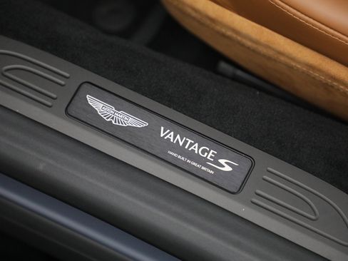New 2026 Aston Martin V8 Vantage S RWD image 21