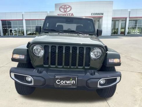 Used 2022 Jeep Gladiator Sport AWD/4WD image 18
