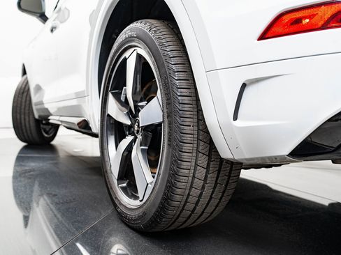 Used 2022 Audi Q5 2.0T Premium Plus image 51