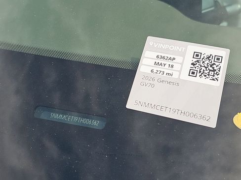 Certified 2026 Genesis Electrified GV70 AWD/4WD image 25