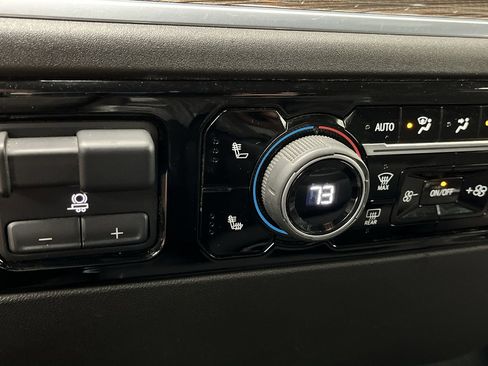 Certified 2022 Chevrolet Silverado 1500 LT image 23